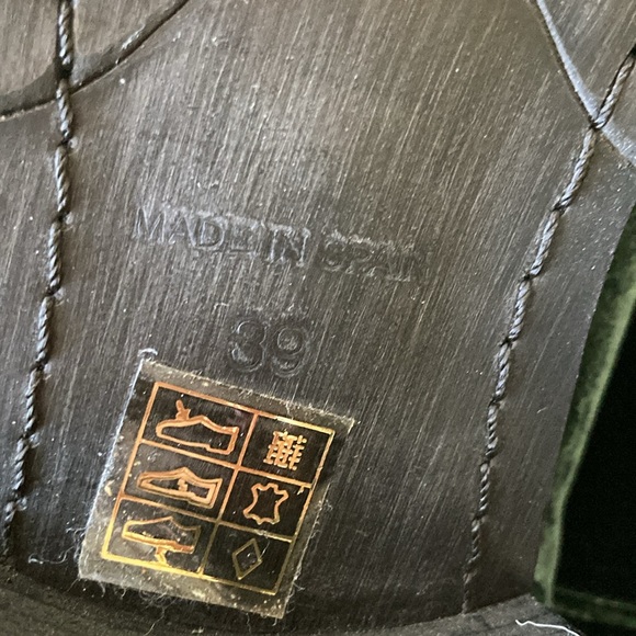 Miista velvet green booties elastic gussets 39 Spain - Picture 8 of 16